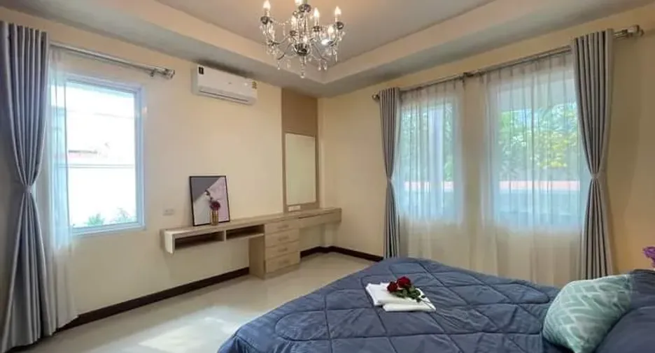 For rent 4 bedrooms house in Bang Lamung, Chonburi