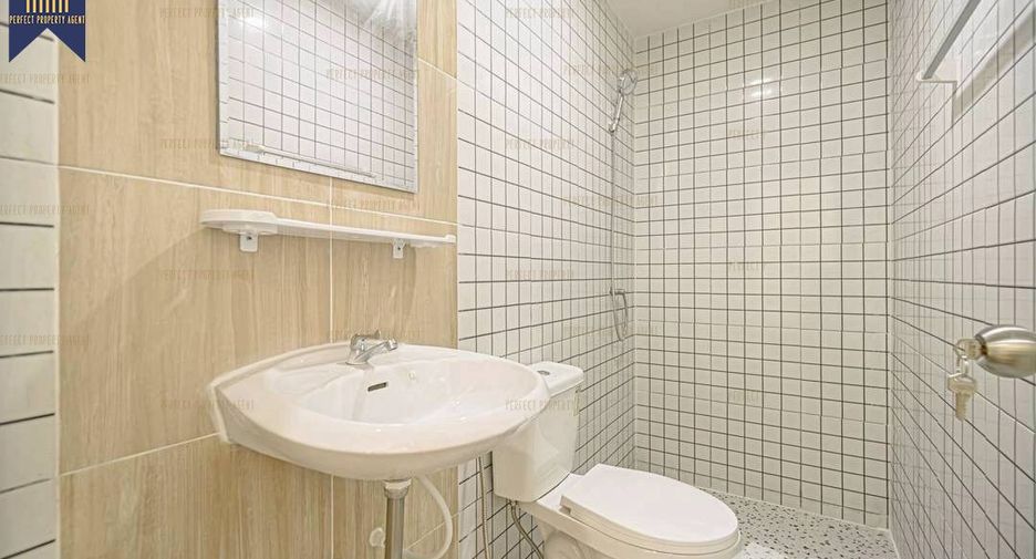 For sale 5 bedrooms townhouse in Bang Bua Thong, Nonthaburi