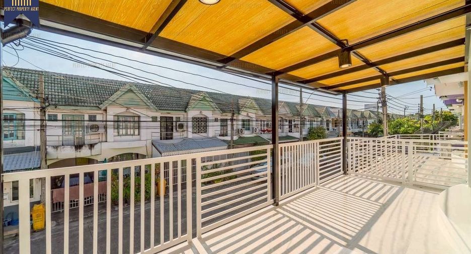 For sale 5 bedrooms townhouse in Bang Bua Thong, Nonthaburi
