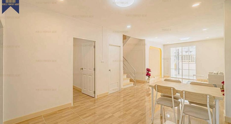 For sale 5 bedrooms townhouse in Bang Bua Thong, Nonthaburi
