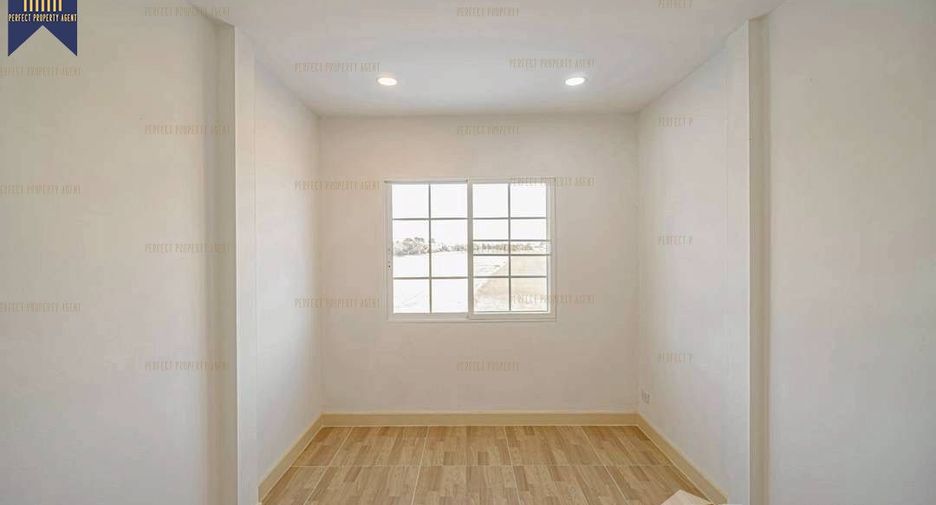 For sale 5 bedrooms townhouse in Bang Bua Thong, Nonthaburi