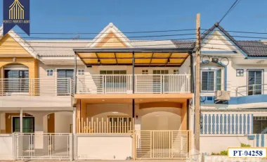 For sale 5 bedrooms townhouse in Bang Bua Thong, Nonthaburi