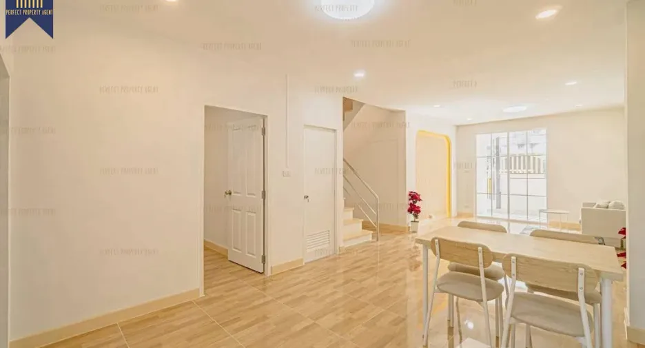 For sale 5 bedrooms townhouse in Bang Bua Thong, Nonthaburi