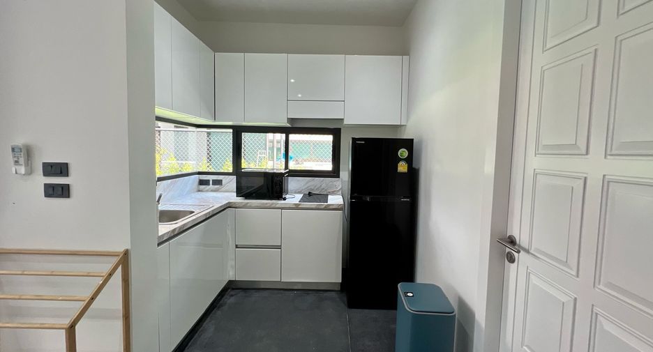 For rent 2 bedrooms villa in Mueang Phuket, Phuket