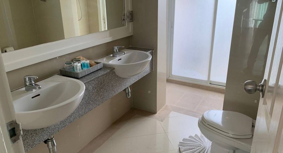 Reihenhaus zum Kauf mit 4 Zimmer in Mueang Phuket, Phuket