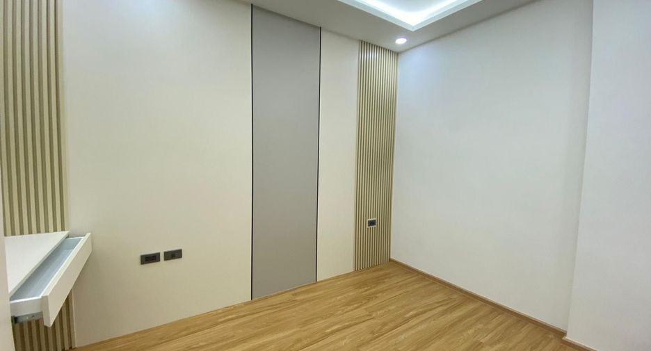 Reihenhaus zum Kauf mit 4 Zimmer in Mueang Phuket, Phuket