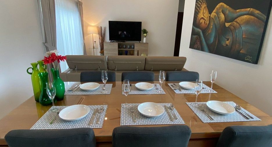 For sale 4 bedrooms villa in Mueang Phuket, Phuket