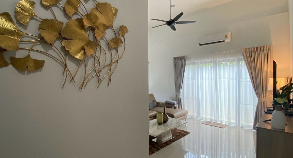For sale 4 bedrooms villa in Mueang Phuket, Phuket