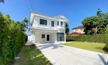 For rent 3 bedrooms house in Mueang Phuket, Phuket