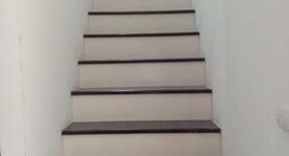 For sale 3 bedrooms townhouse in Bang Khun Thian, Bangkok