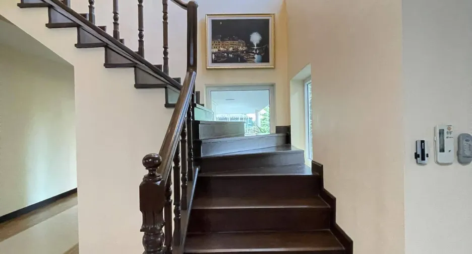 For sale 5 bedrooms villa in Kathu, Phuket