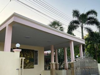 For sale 5 bedrooms villa in Kathu, Phuket