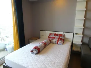 For rent and for sale studio condo in Khlong San, Bangkok