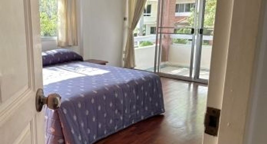À louer 3 chambres maison à Ban Chang, Rayong