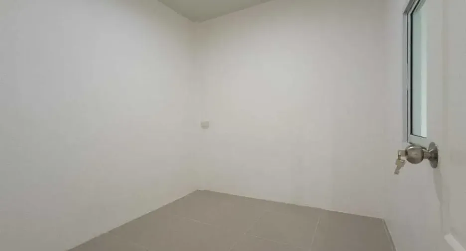 Reihenhaus zum Kauf mit 3 Zimmer in Sai Mai, Bangkok