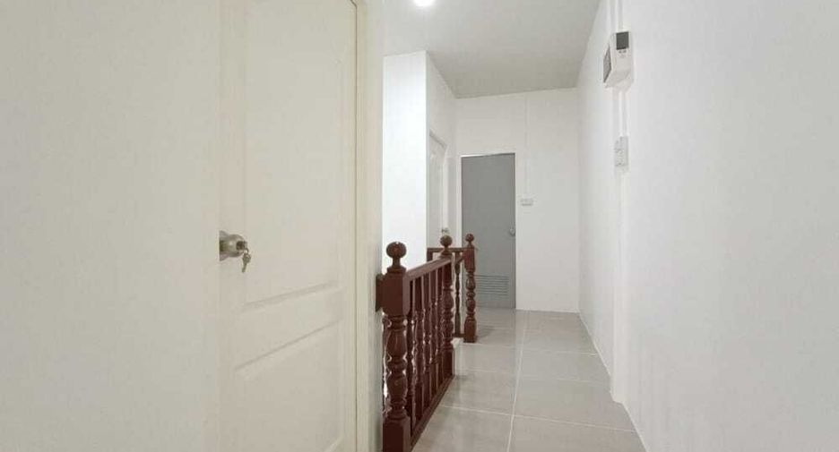 Reihenhaus zum Kauf mit 3 Zimmer in Sai Mai, Bangkok