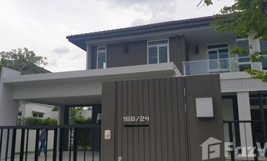 Casa en venta y en alquiler de 5 habitaciones en Bang Bua Thong, Nonthaburi