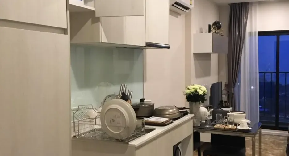 For sale 1 bed condo in Si Racha, Chonburi