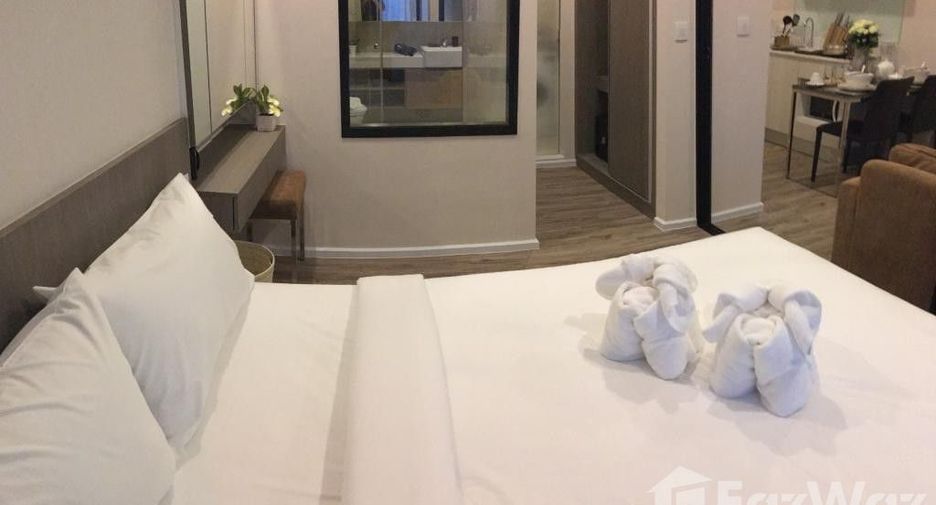 For sale 1 bed condo in Si Racha, Chonburi