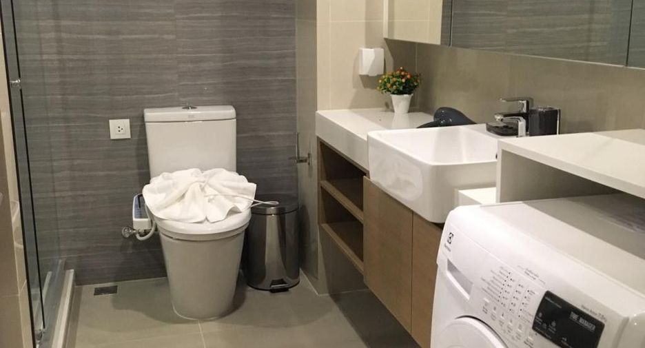 For sale 1 bed condo in Si Racha, Chonburi
