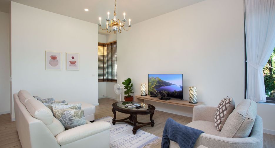 For rent 2 bedrooms villa in Mueang Phuket, Phuket