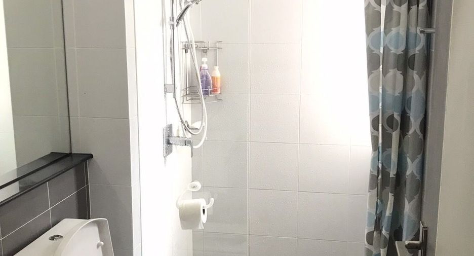 For sale 3 bedrooms townhouse in Wang Thonglang, Bangkok
