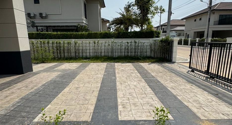 For rent 4 bedrooms house in Mueang Samut Sakhon, Samut Sakhon