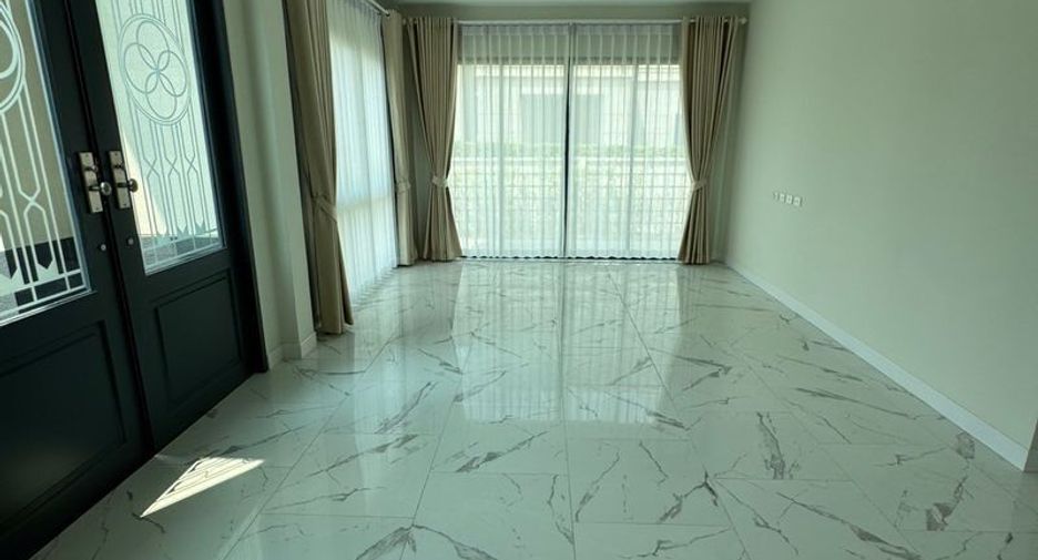 For rent 4 bedrooms house in Mueang Samut Sakhon, Samut Sakhon