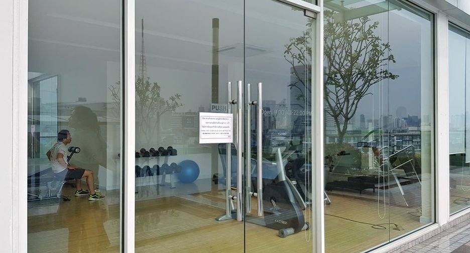 For sale and for rent 1 bed condo in Huai Khwang, Bangkok