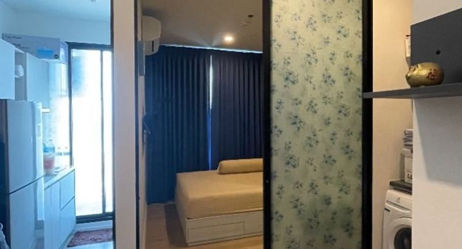 For sale 1 bed condo in Si Racha, Chonburi