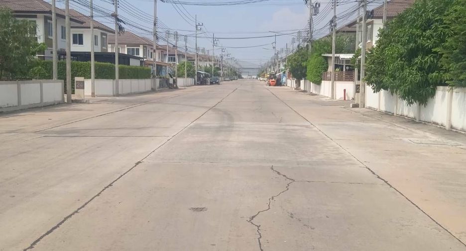 For sale 3 bedrooms house in Bang Pakong, Chachoengsao