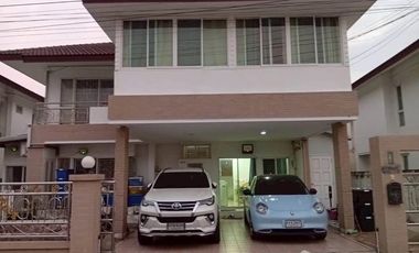 For sale 4 bedrooms house in Mueang Nonthaburi, Nonthaburi