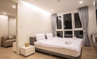 À vendre 1 chambre condo à Watthana, Bangkok