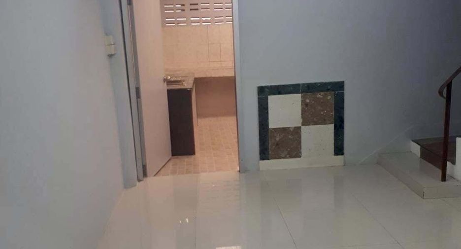 For rent and for sale retail Space in Bangkok Noi, Bangkok