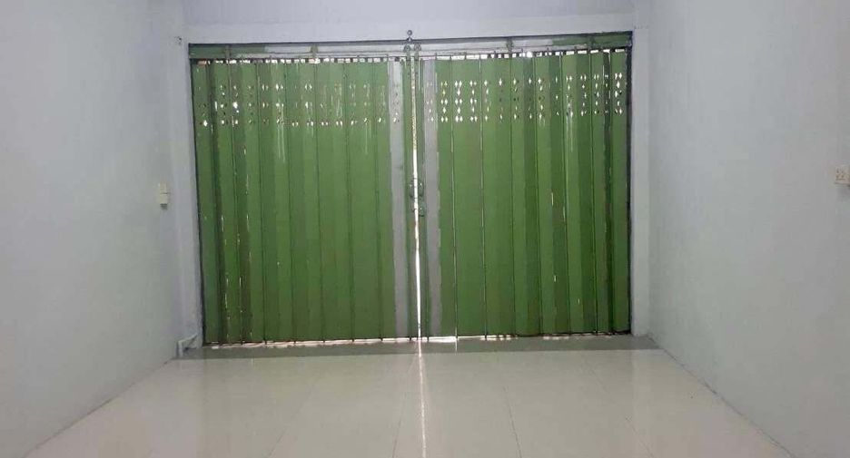 For rent and for sale retail Space in Bangkok Noi, Bangkok