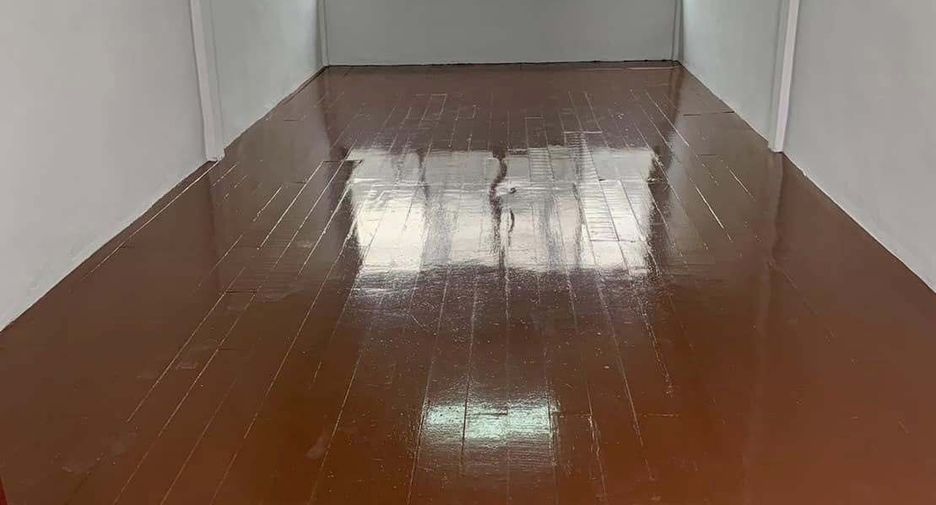 For rent and for sale retail Space in Bangkok Noi, Bangkok