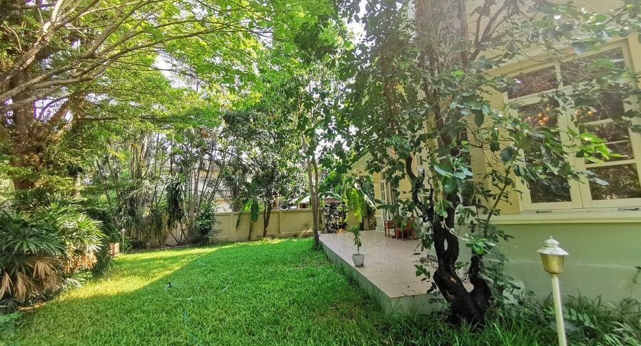 For sale 3 bedrooms house in Prawet, Bangkok