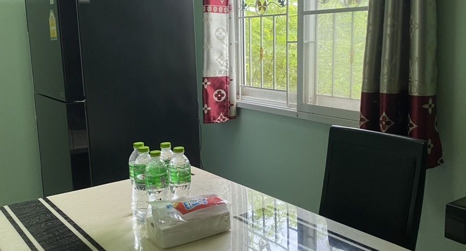For sale 2 bedrooms townhouse in Phatthana Nikhom, Lopburi