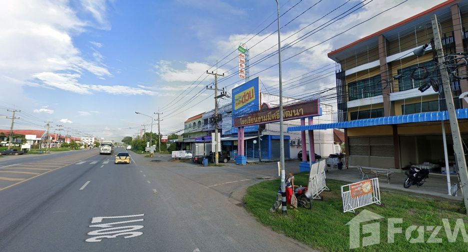 For sale 2 bedrooms townhouse in Phatthana Nikhom, Lopburi