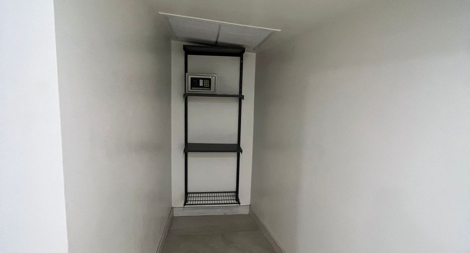 For sale 2 bedrooms condo in Mueang Phuket, Phuket