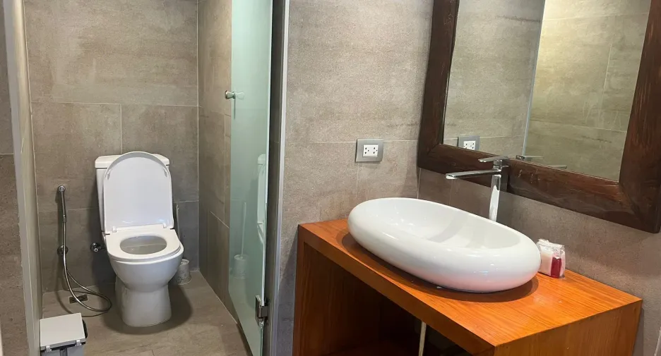 For sale 2 bedrooms condo in Mueang Phuket, Phuket