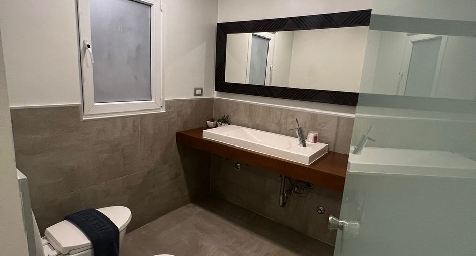 For sale 2 bedrooms condo in Mueang Phuket, Phuket