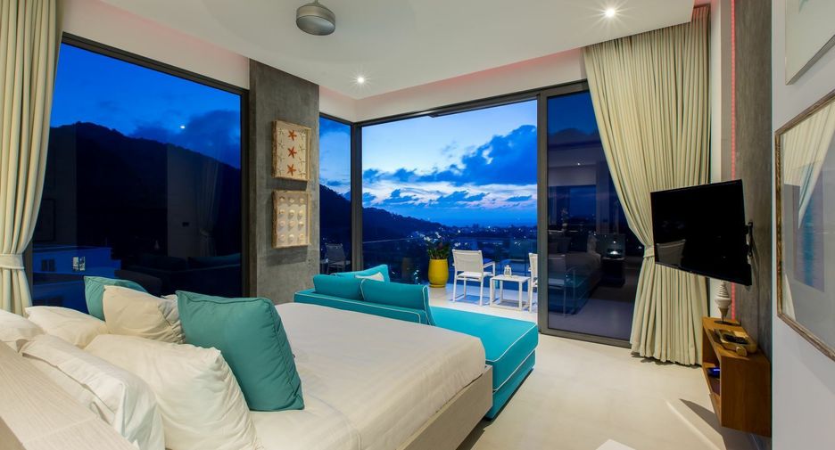 For sale 5 bedrooms villa in Mueang Phuket, Phuket