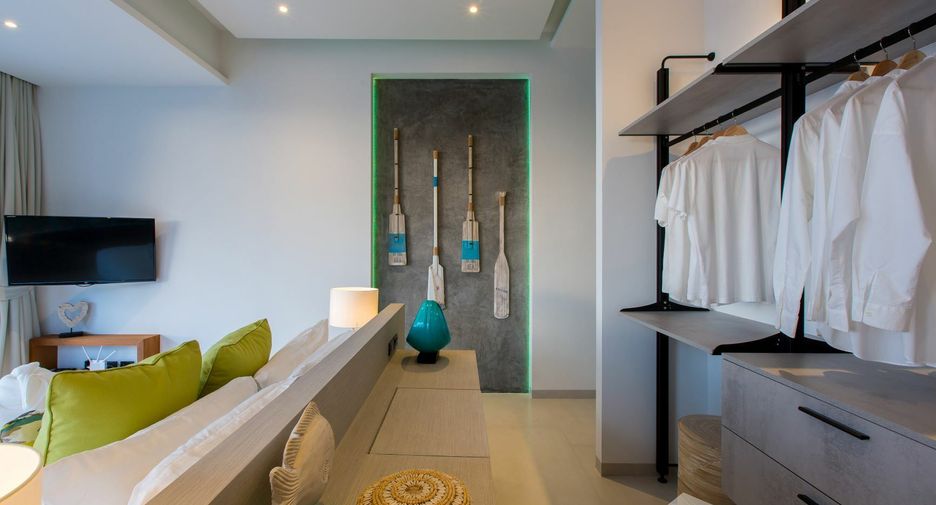 For sale 5 bedrooms villa in Mueang Phuket, Phuket