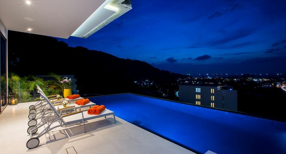 For sale 5 bedrooms villa in Mueang Phuket, Phuket