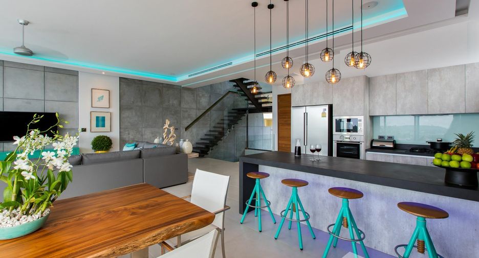 For sale 5 bedrooms villa in Mueang Phuket, Phuket