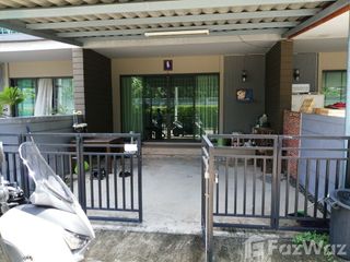Reihenhaus zum Kauf mit 3 Zimmer in Chom Thong, Bangkok