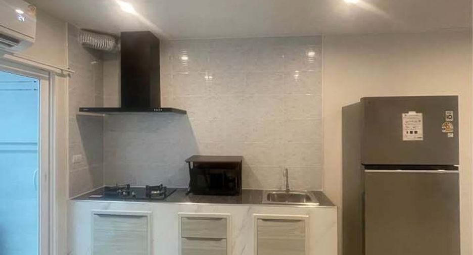 For rent 3 bedrooms townhouse in Thalang, Phuket