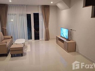 Casa adosada en alquiler de 3 habitaciones en Thalang, Phuket