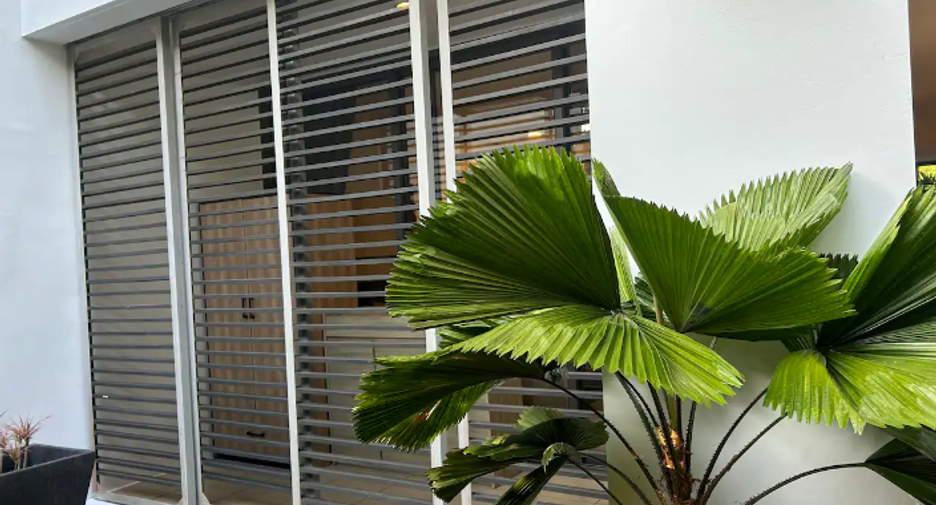 For rent 2 bedrooms apartment in Thalang, Phuket